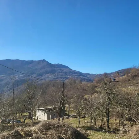 Semesterbostad Mountain Paravci Cajnice