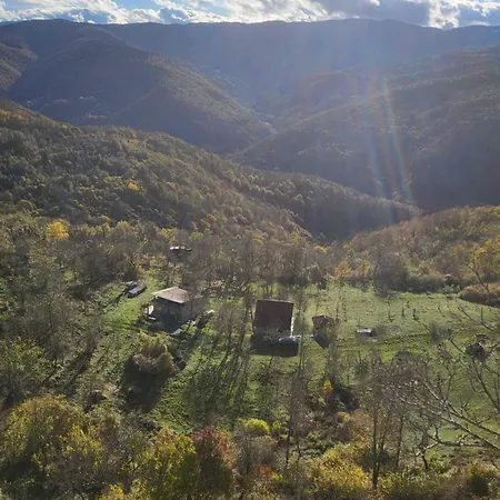 Semesterbostad Mountain Paravci *